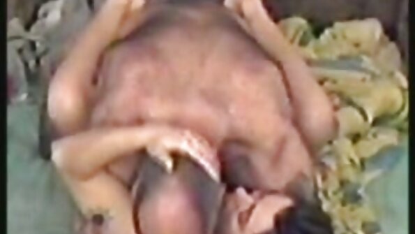 ਤਾਜ਼ਾ ਯੂਰਪੀ ਪੋਰਨ cutie ਨੂੰ ਕੁਝ freaky ਗੁਦਾ fucking ਦੀ ਲੋੜ ਹੈ